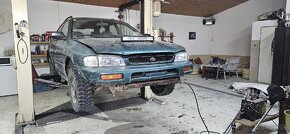 Rozpredám subaru impreza 1.6 boxer motor - 2