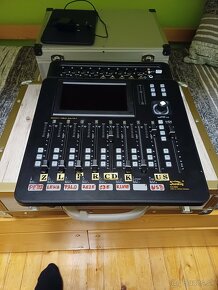 Soundking DM20 Digital mixing consola - 2