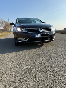 VW Passat B7 2.0TDi Highline 4 Motion - 2