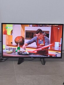 80 cm LCD TV Philips funkčný s diaľkovým ovládaním. - 2