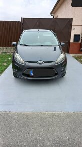 Ford Fiesta - 2