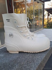 Zimné čižmy / Bata Bunny Boots / Raf Simons / 46 - 2