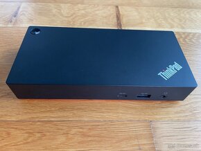 Lenovo ThinkPad Universal USB-C Dock - 40AY - v záruke - 2