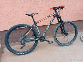 SCOTT ASPECT 700 27.5" M 175-184cm - 2