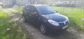 Dacia Sandero - 2