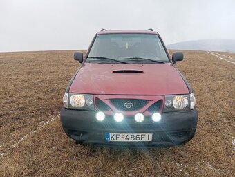 Nissan Terrano 2 4x4 2,7tdi - 2