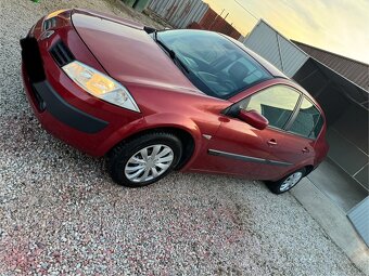 Renault Megane 1.6 16v benzín - 2