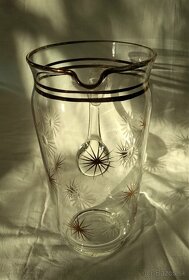 Starý skleněný džbán na vodu, víno - 2