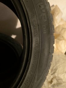 Nokian WR D4 100V XL 245/45R18 - 2