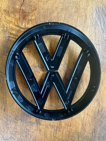 Predné logo Volkswagen - 2