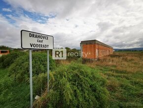 Pozemok pre výstavbu areálu výroby-skladovania / Drahovce ča - 2