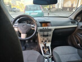 Opel Astra 1.7 CDTI r.v.2008 74kw - 2