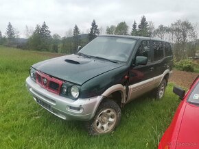 Nissan Terrano 2,7tdi - 2