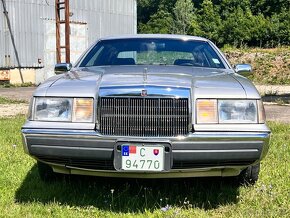 Lincoln Mark VII - 2