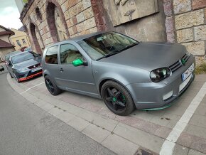 Golf 4 vr5 125kw 4motion - 2