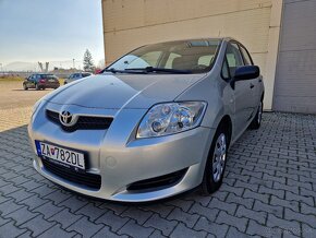 Toyota Auris Hatchback 1,4 71kW benzín - 2