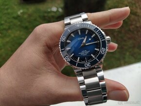 Oris Aquis Date Calibre 400 - 2