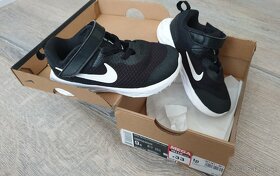 NIKE REVOLUTION detske botasky (16,5cm) - 2