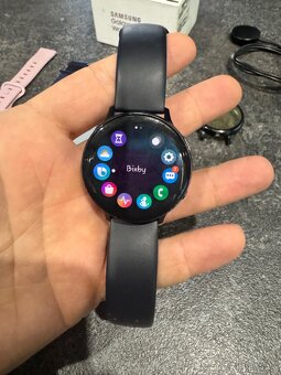 Na predaj: Samsung Galaxy Watch Active 2 (44 mm, čierne) - 2