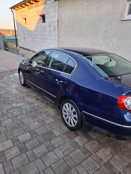 Rozpredám pasat b6 1.4tsi rok 2010 facelift - 2