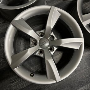 Alu AUDI 5x112 16” 4G0071496 - 2