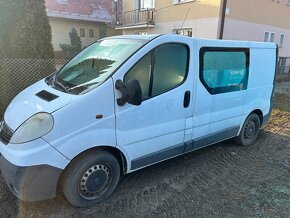 opel Vivaro - 2