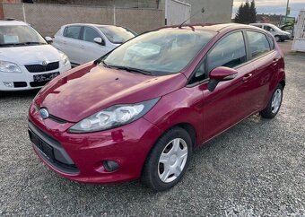 Ford Fiesta 1.2i benzín manuál 60 kw - 2