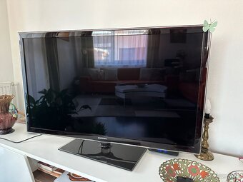 SAMSUNG UE46D6100 - 2