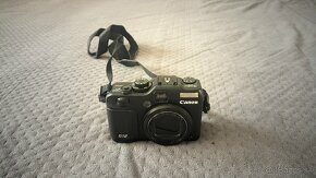 Canon PowerShot G12 - 2