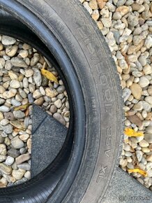 Zimne pneu 215/50 R17 Nokian - 2