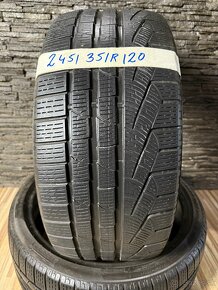 245/35R20 Pirelli Sottozero - 2