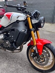 Yamaha Xsr 900 - 2