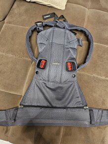 BABYBJÖRN Nosič One Anthracite 3D Mesh - 2