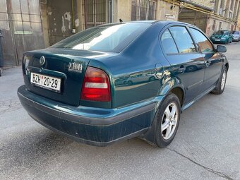 Škoda Octavia 1,8 V5 - 2