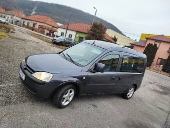 Opel Combo Tour 1.7cdti - 2