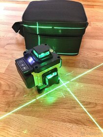 Samonivelačny 4D laser - 2