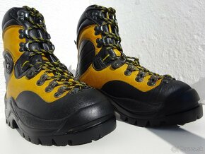 LA SPORTIVA | " 36 1/2 " ( 4.35+ / 23.3 cm ) | " N O V É - 2