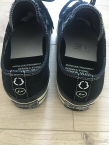 PREDAJ PEKNÉ, ČIERNE TENISKY MONCLER CONVERSE - 2