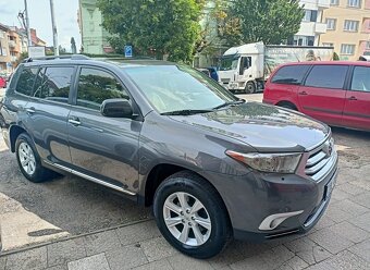 TOYOTA LAND CRUISER/HIGHLANDER 3,5 V6 7 MÍST 2011 LPG TOP - 2