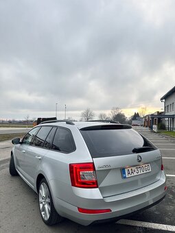 Octavia 3 combi 2.0 TDI DSG - 2