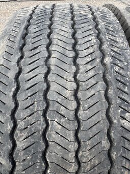 Predám 315/60R22,5 - 2