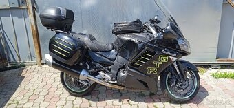 Predám Kawasaki GTR 1400 - 2