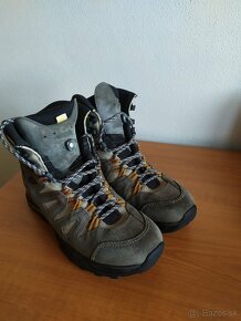 Dámske turistické topánky Lowa Khumbu GTX 41,5 - 2