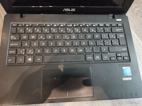 Rozpredam notebook asus X200m - 2