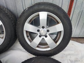 16" elektrony zimné pneu Dunlop 205/60 R16 - 2