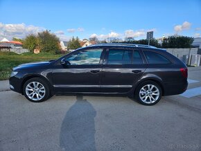 Škoda Superb combi 2,0 TDi DSG - 2