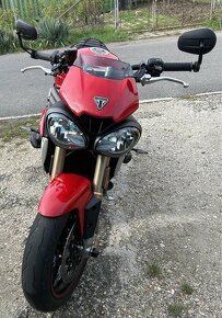 Predám Triump Speed Triple 1050S - 2