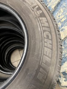 225/75R16C - 2