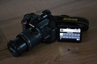 Nikon D5500 - wifi - dotyk. display - nafotene len 13 tisic - 2