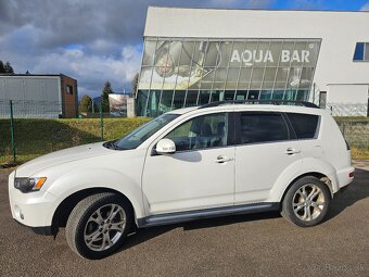 Mitsubishi Outlander 2,2 DiD 130kw 4x4 - 2